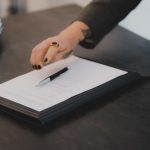 Assurance auto-entrepreneur : les garanties essentielles à prendre en compte