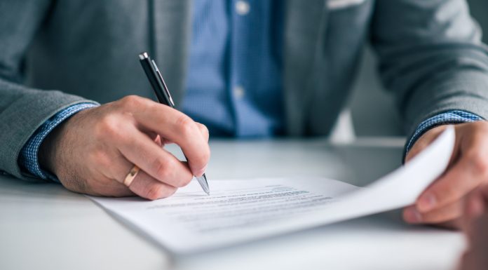 Auto-entrepreneurs : tout savoir sur la RC Pro et ses avantages fiscaux